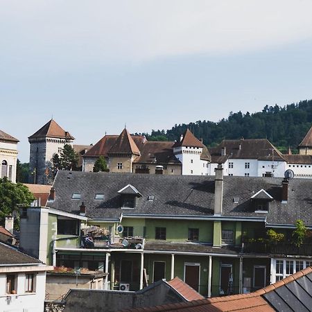 Le Duplex Vaugelas Atypique En Plein Centre Ville Annecy Eksteriør bilde