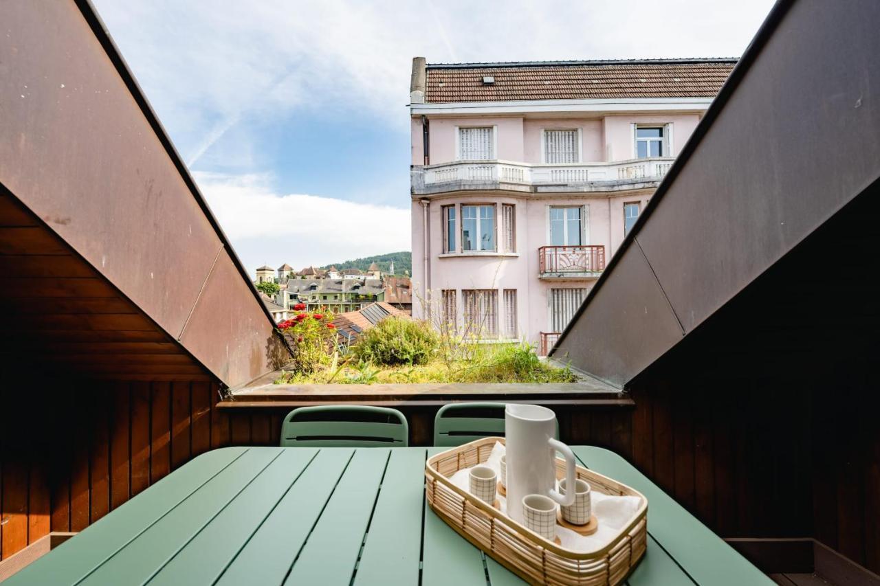 Le Duplex Vaugelas Atypique En Plein Centre Ville Annecy Eksteriør bilde