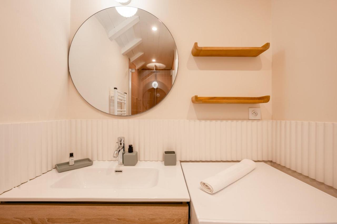 Le Duplex Vaugelas Atypique En Plein Centre Ville Annecy Eksteriør bilde